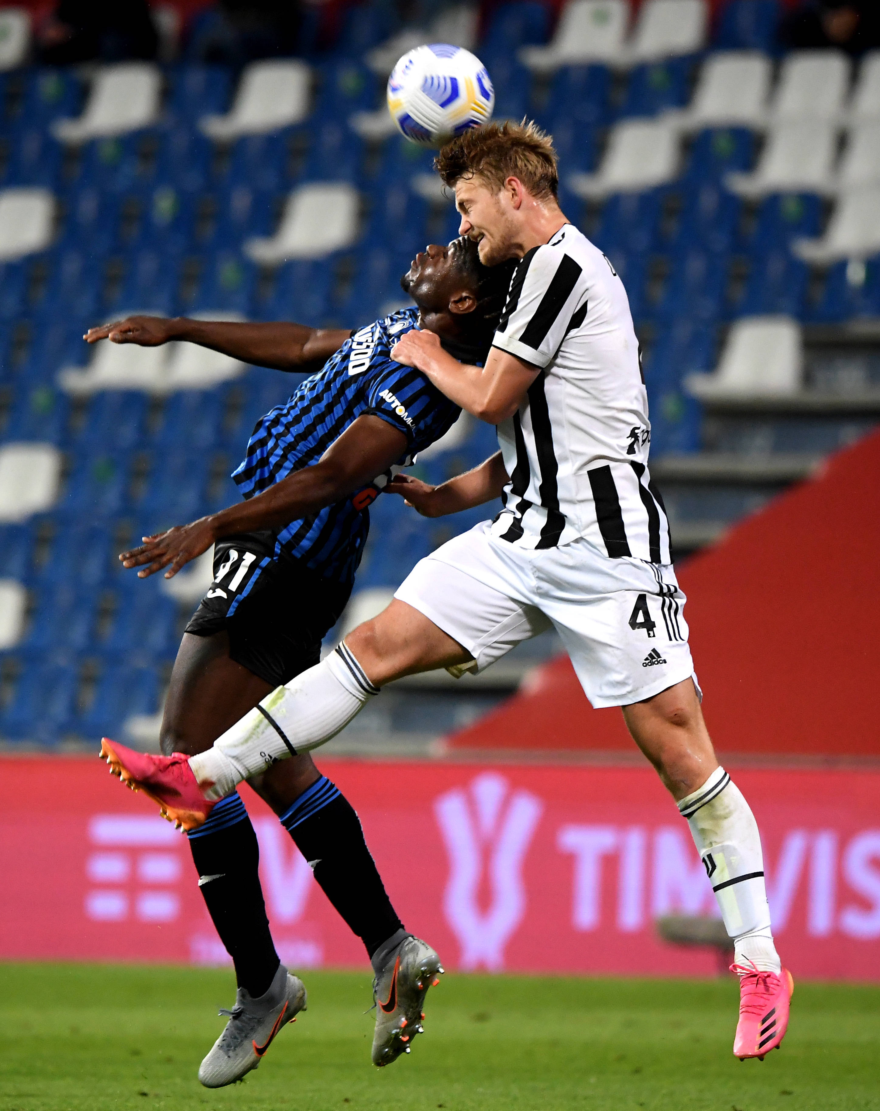 风云突变圣安东尼奥马刺冲刺阶段调整名单，意大利杯版图或变，气氛紧张，年轻球员得到机会的简单介绍