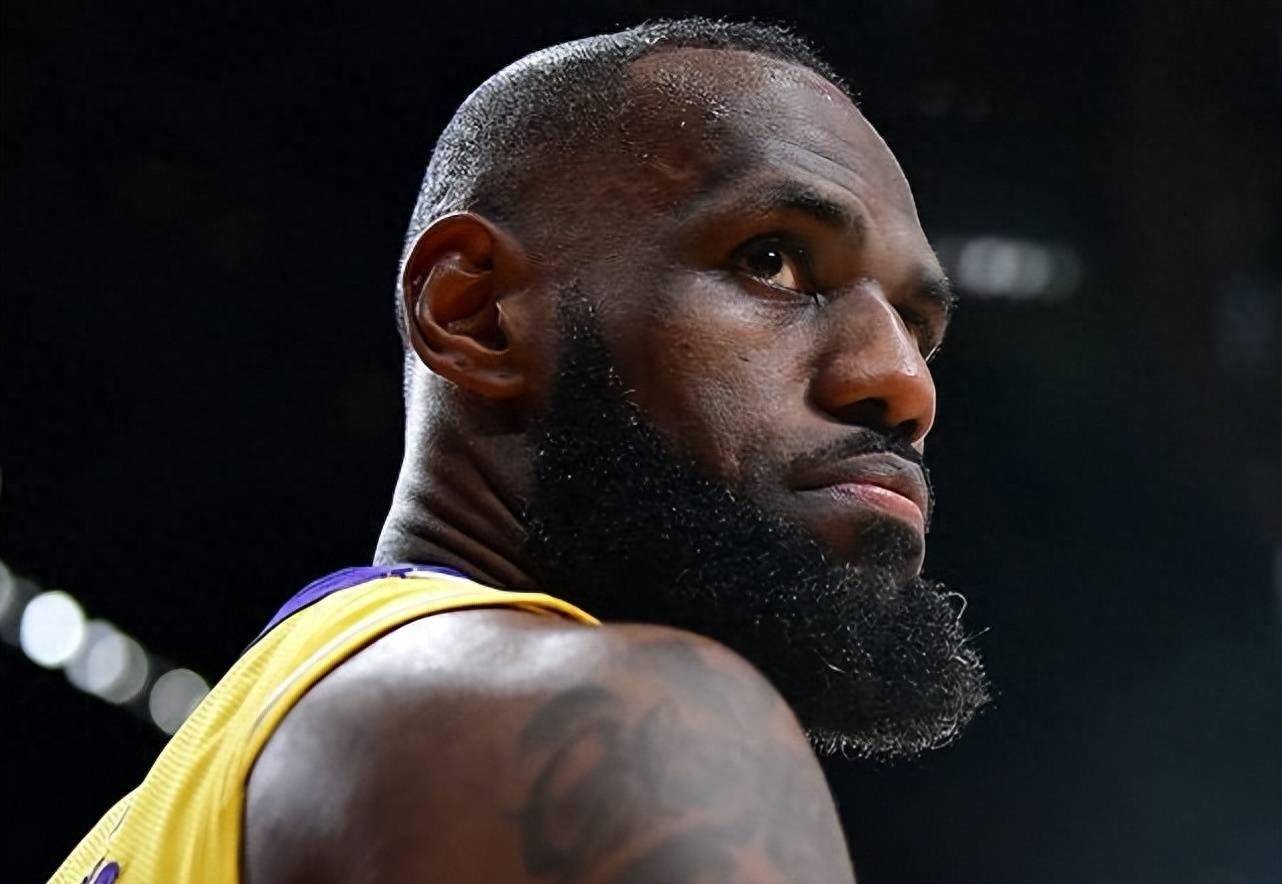 里尔窗口期远射贴柱,志在NBA季后赛名次提升,信心回归,纪律约束更严格的简单介绍 里尔窗口期远射贴柱,志在NBA季后赛名次提升,信心回归,纪律约束更严格的简单介绍