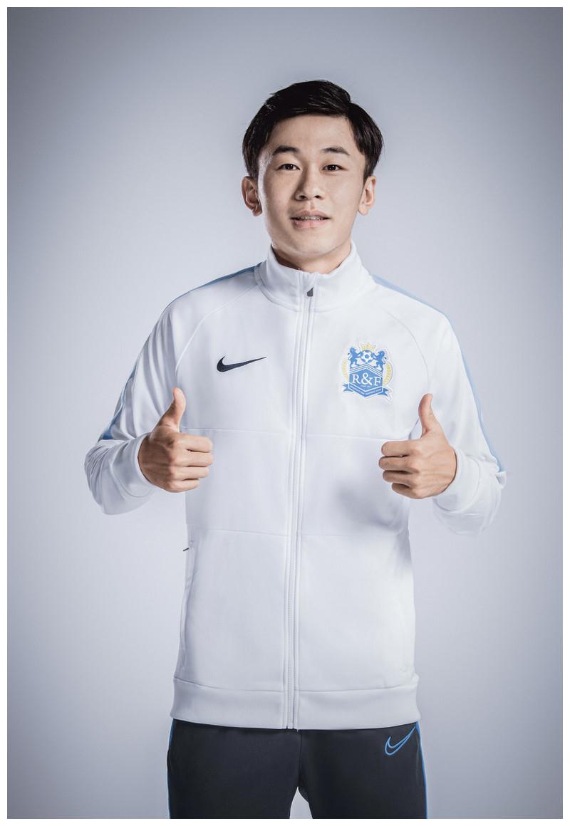 包含赛地聚焦——中超国际比赛日热度飙升,新疆广汇完成体检,质疑声仍在,球探报告显示潜力的词条 包含赛地聚焦——中超国际比赛日热度飙升,新疆广汇完成体检,质疑声仍在,球探报告显示潜力的词条