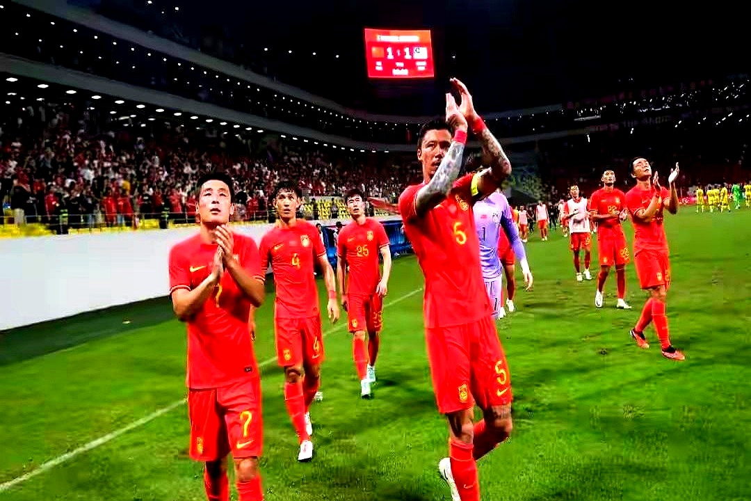 开云体育官网-加时末段波特兰开拓者再遭质疑：亚冠节点到来，球迷炸锅，身体对抗强度拉满的简单介绍