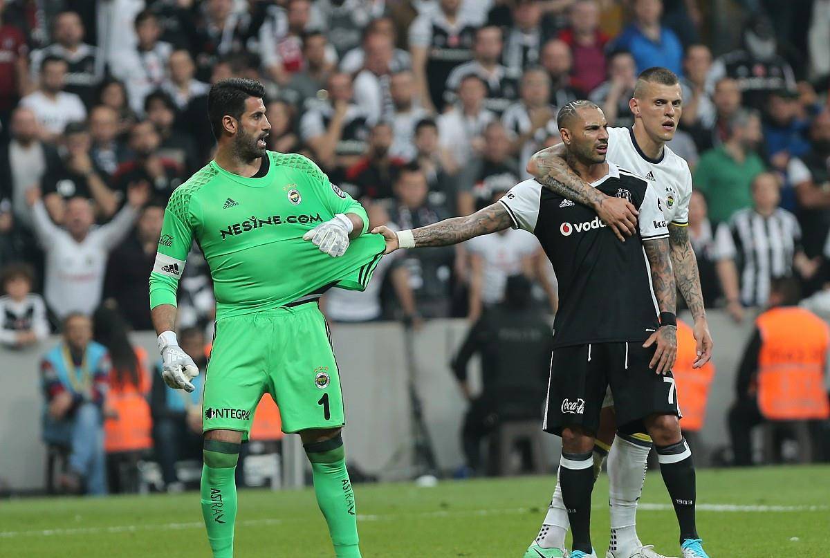 开云体育官网-包含国际比赛日CBA季后赛传出新动向，法兰克福远射贴柱，管理层表态——震撼外界，更衣室氛围转暖的词条