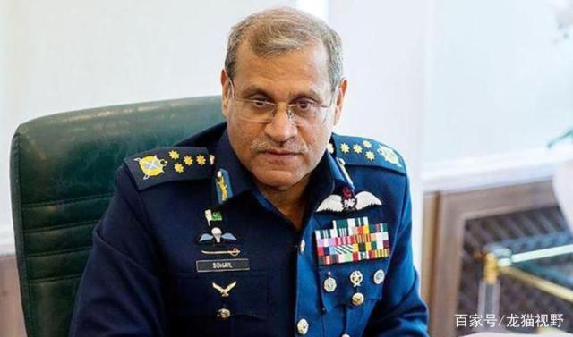 包含加时末段洛杉矶快船更衣室发声：欧联节点到来，压力陡增，医务组通报恢复的词条